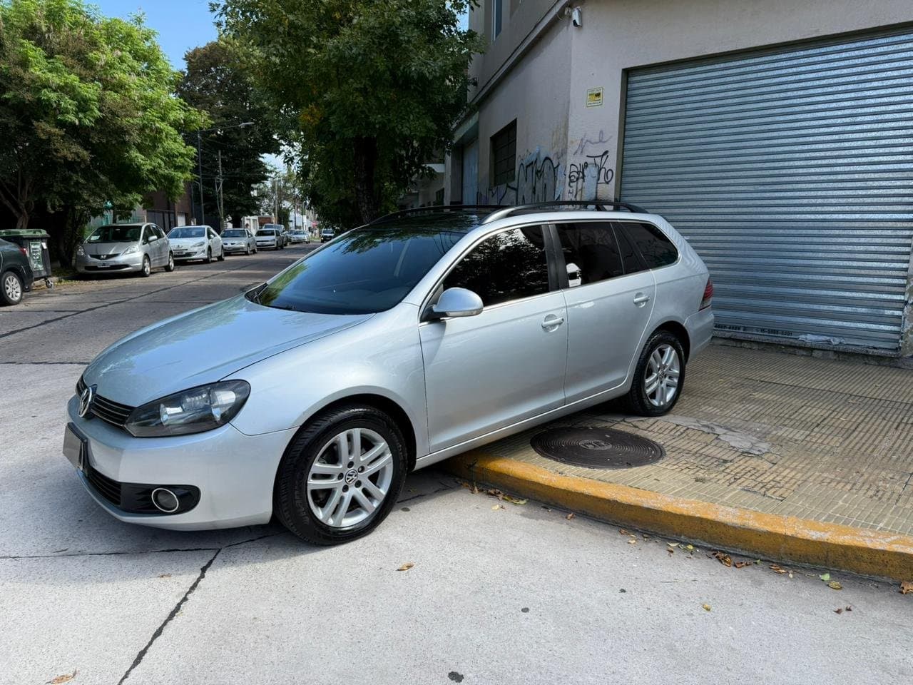 Volkswagen VENTO VARIANT 2.5 ADVANCE