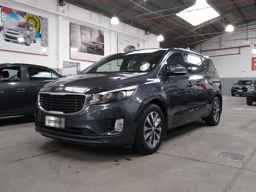 Kia CARNIVAL EX 2.2 AT CRDI