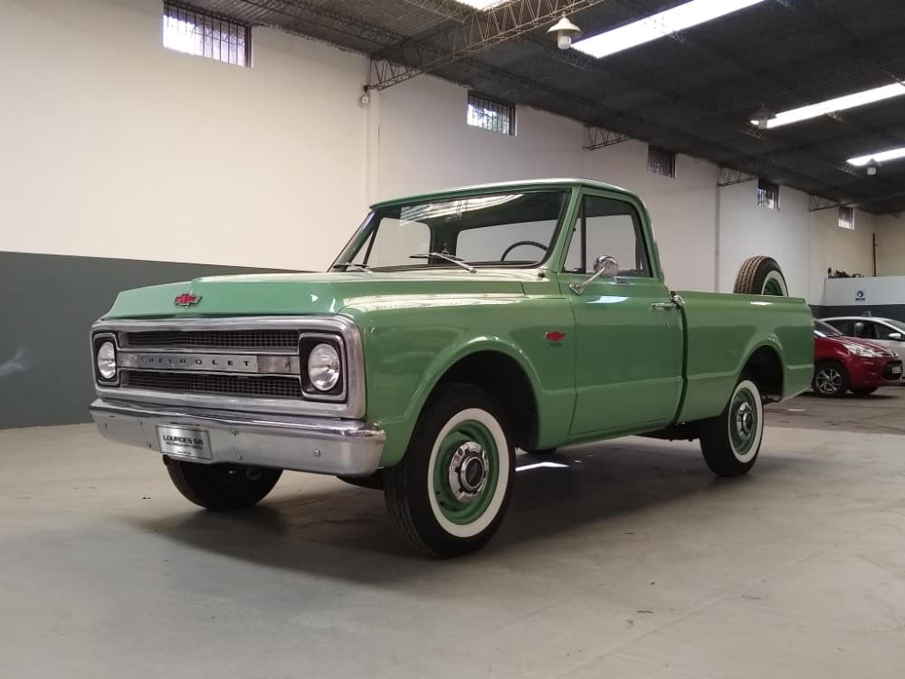 Chevrolet C10 230