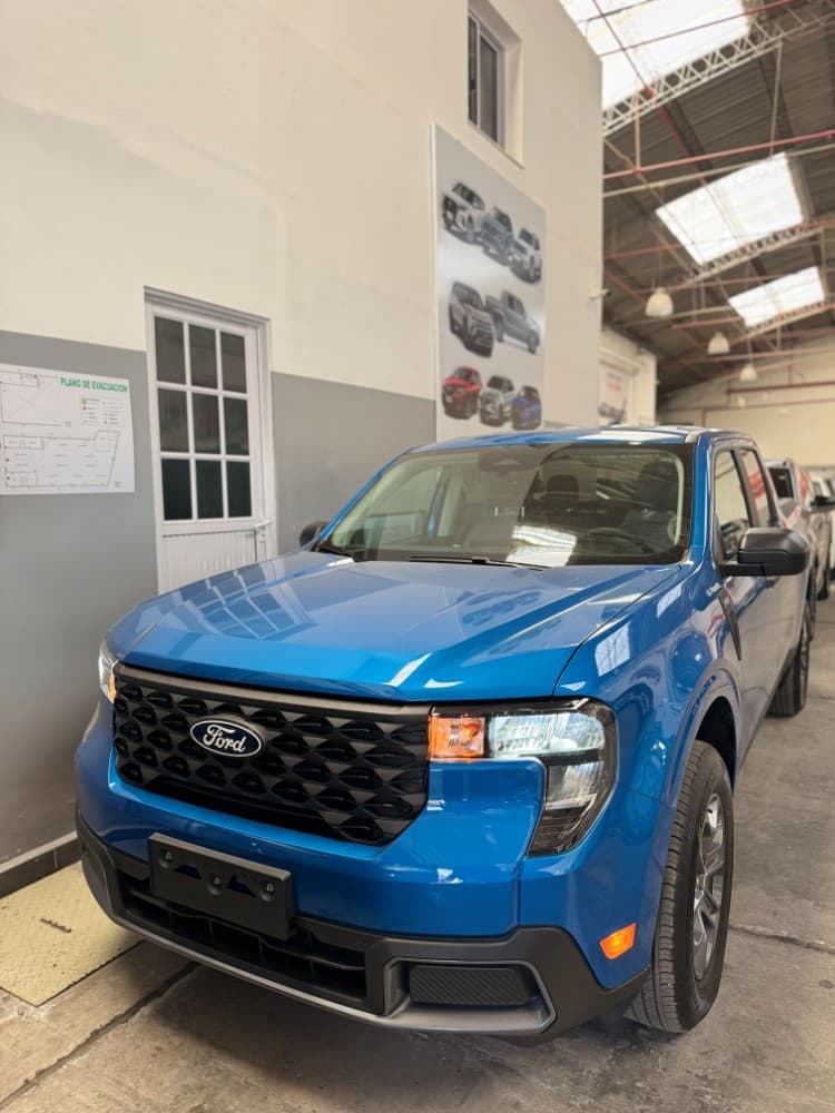 Ford Maverick XLT AT