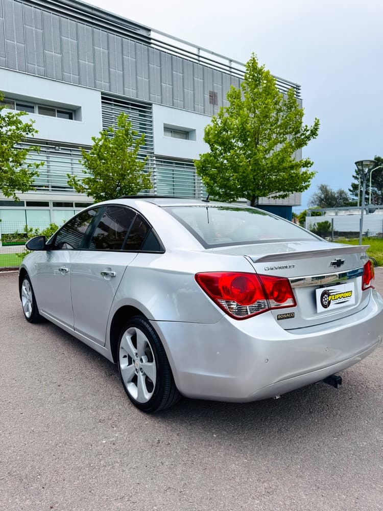 Chevrolet Cruze LTZ 1.8