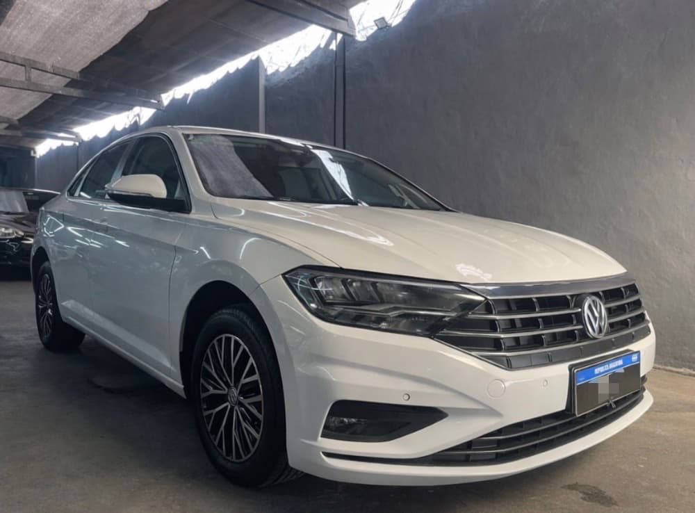 Volkswagen Vento Comfortline 1.4 Dsg Aut