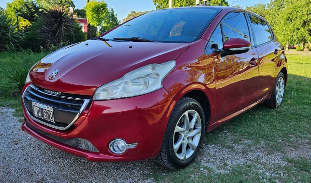 Peugeot 208 ALLURE TOUCH