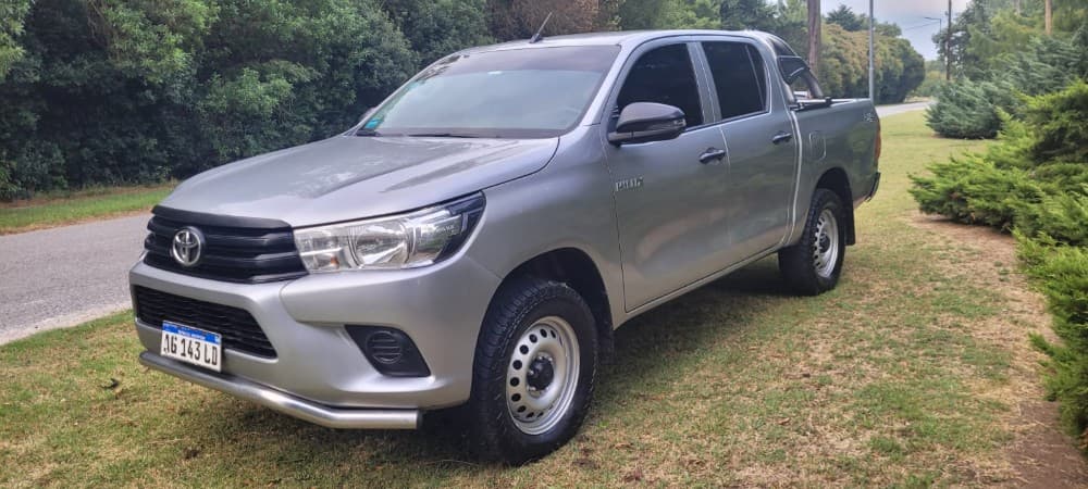 Toyota Hilux Dx 4x4