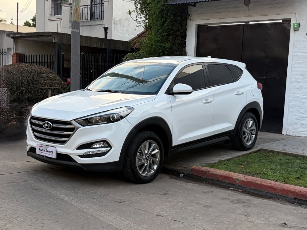 Hyundai Tucson 2.0 2WD Aut
