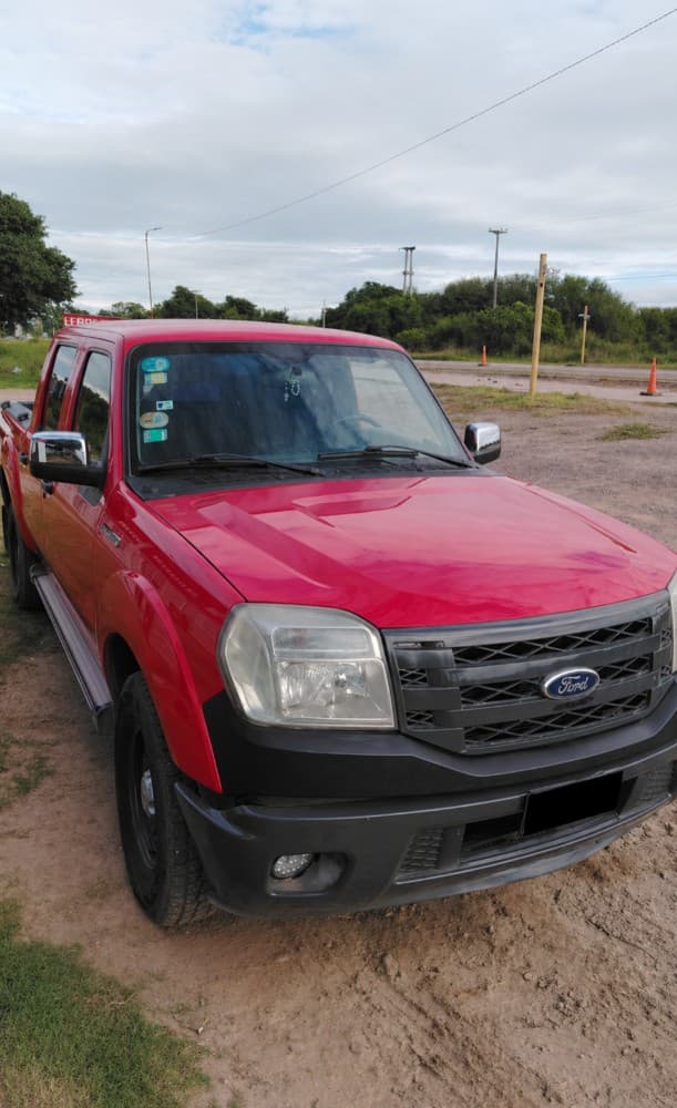 Ford RANGER  XL PLUS 4x2 NAFTA 2.3