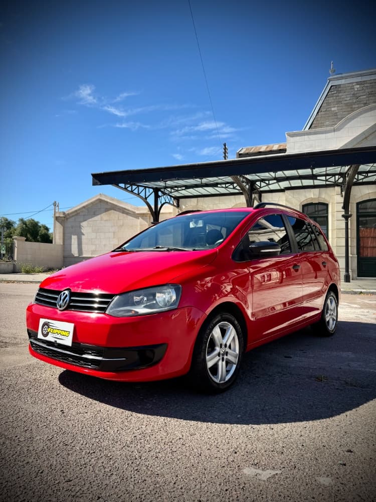 Volkswagen Surán Comfortline 1.6