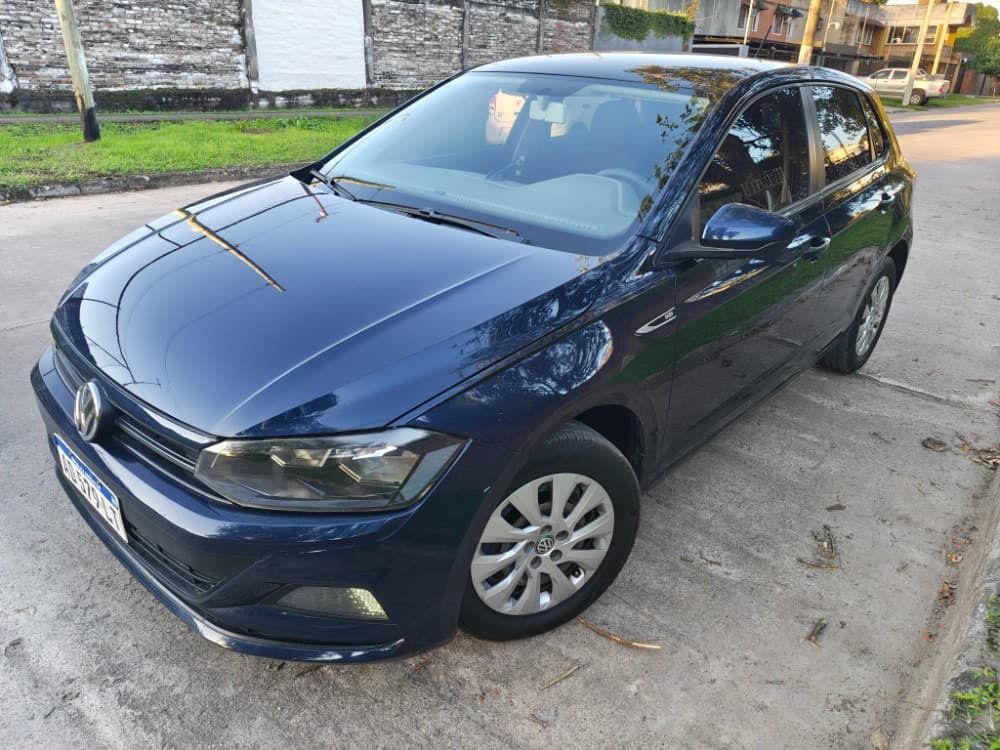 Volkswagen POLO  TRENDLIENE 1.6 MSI 5 PTAS