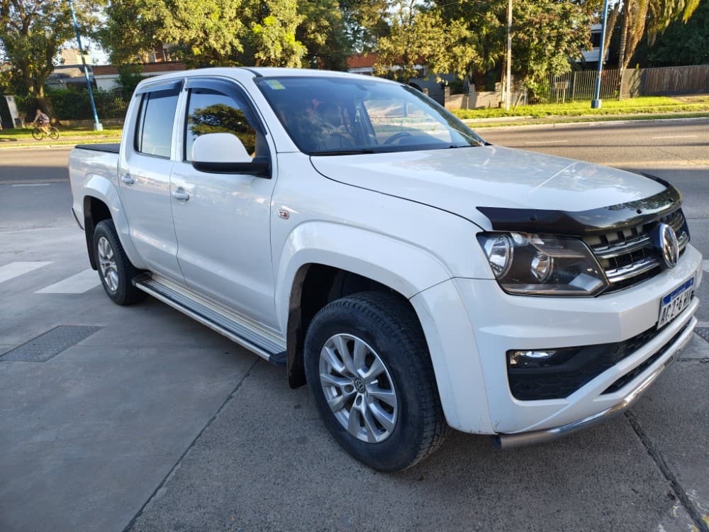 Volkswagen AMAROK  CONFORT 2.0 180 CV AT
