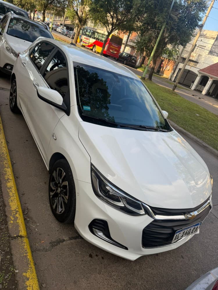 Chevrolet ONIX  PREMIER 1.0 AT