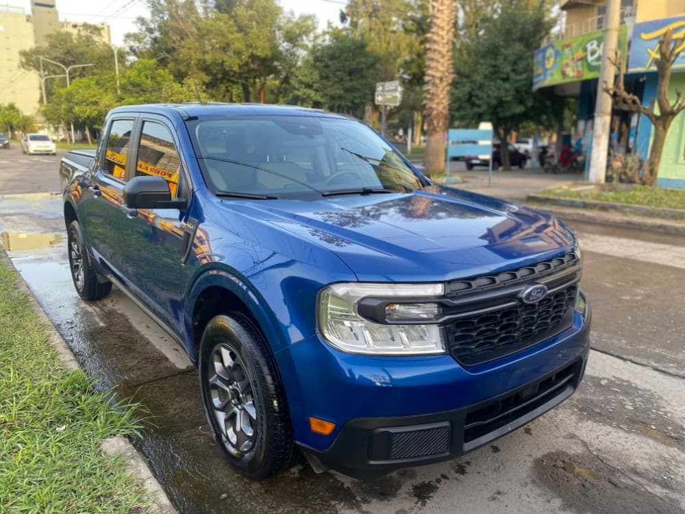 Ford MAVERICK  XLT 2.0 AT8